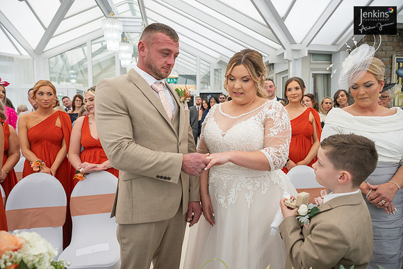 348-Ffion-Mathew-wedding-z