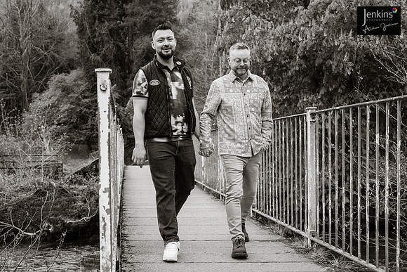 41 Danny & Craig pre-shoot-z
