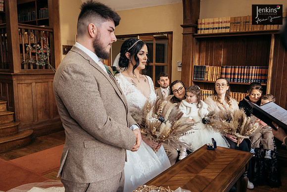 180- Nic & Beth-z
