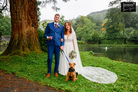299 Lizzie & Peter_wedding-z