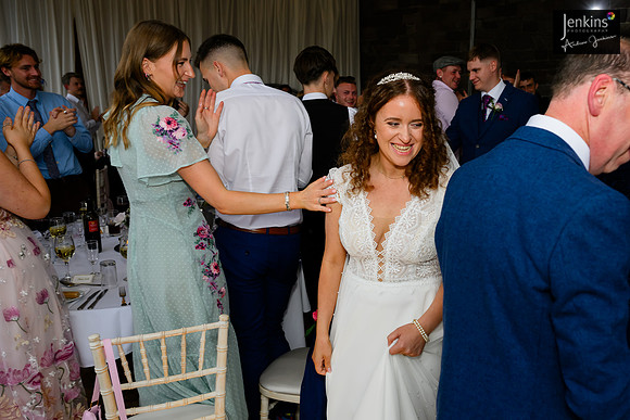 457 Lizzie & Peter_wedding-z