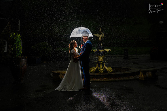 343 Lizzie & Peter_wedding-z