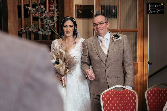 178- Nic & Beth-z