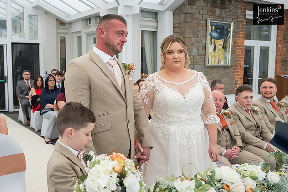 281-Ffion-Mathew-wedding-z