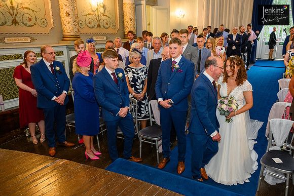 182 Lizzie & Peter_wedding-z
