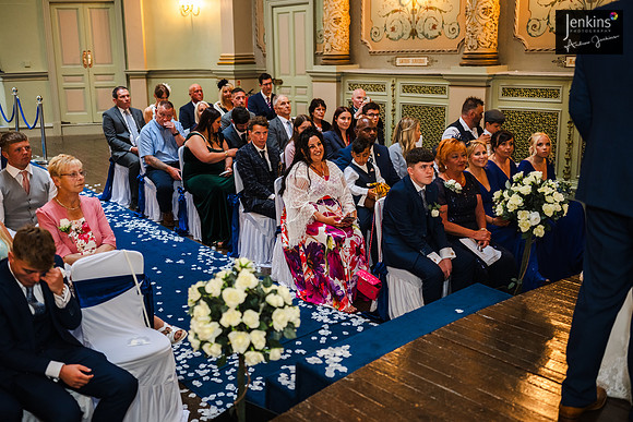 Leanne & Richard 358_-z