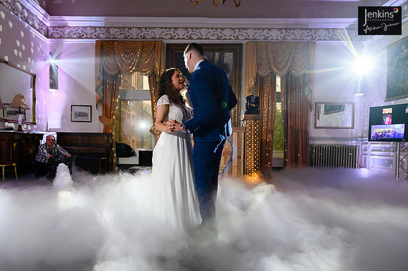 523 Lizzie & Peter_wedding-z