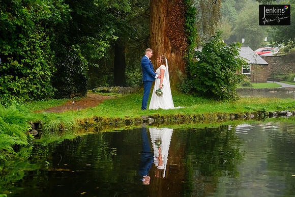 291 Lizzie & Peter_wedding-z