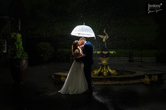 346 Lizzie & Peter_wedding-z