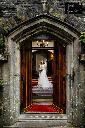 341 Lizzie & Peter_wedding-z