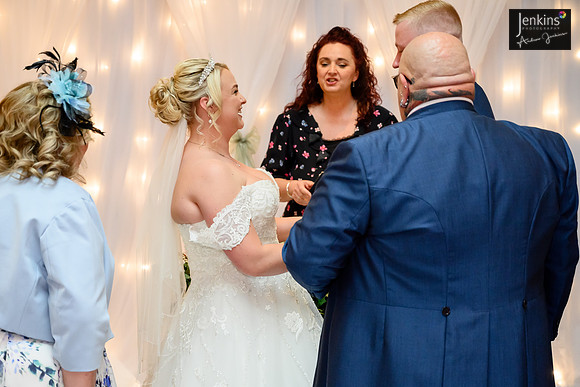 295- Megan & Danny- The-Plough-Hotel_
