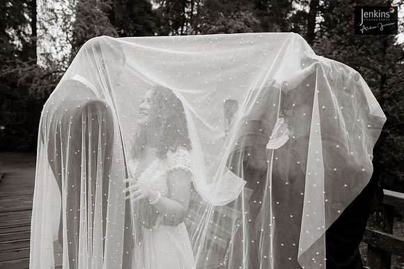 318 Lizzie & Peter_wedding-z