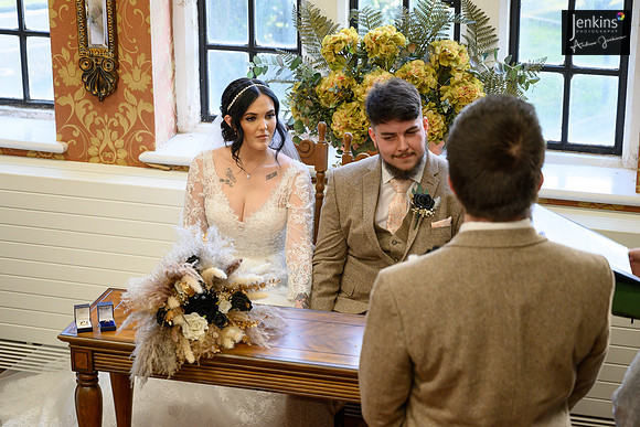 200- Nic & Beth-z
