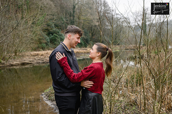 9- Holly & Leon-z