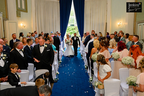 289 Zara & Mathew_wedding-z