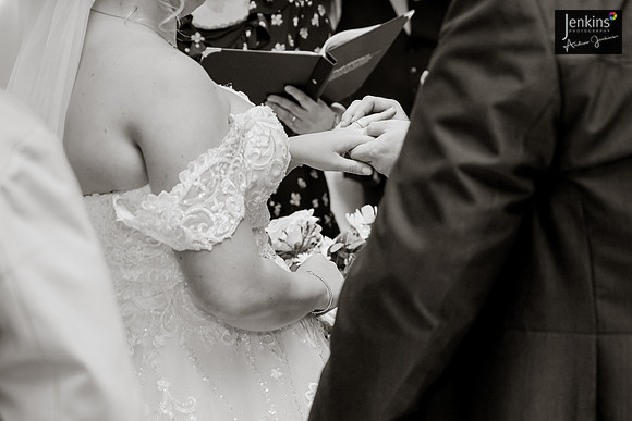 287- Megan & Danny- The-Plough-Hotel_