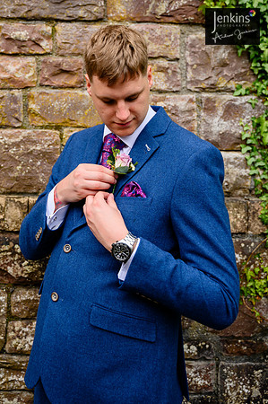 037 Lizzie & Peter_wedding-z
