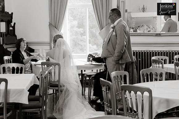 179- Hannah & Phil wedding-z