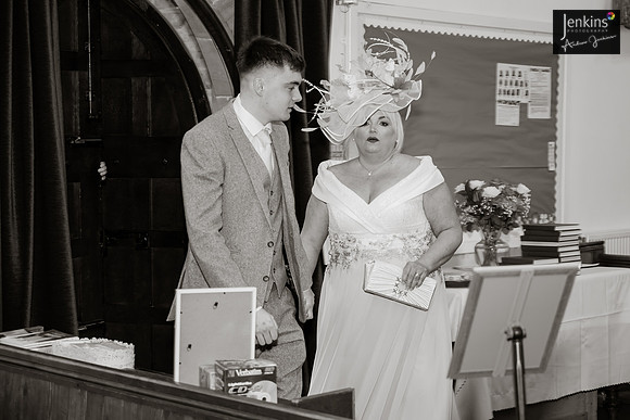 218- Holly & Leon-z