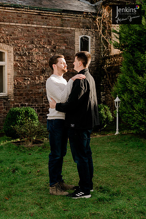 011_Jonathan & Jamie-z