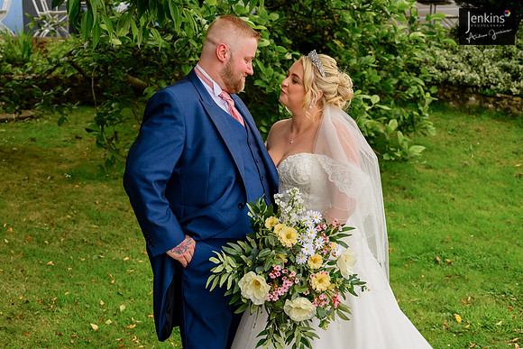 593- Megan & Danny- The-Plough-Hotel_
