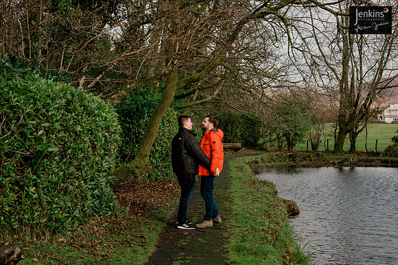053_Jonathan & Jamie-z