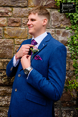 039 Lizzie & Peter_wedding-z