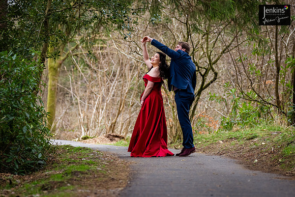 56- Aniss & Stefan-pre-shoot-z