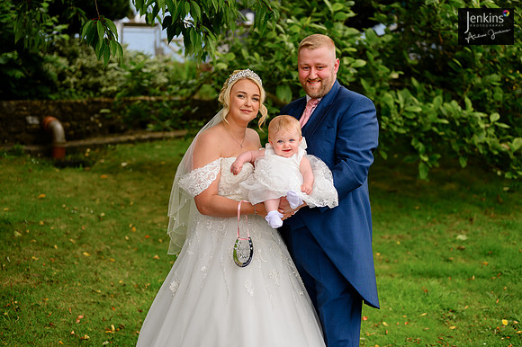 565- Megan & Danny- The-Plough-Hotel_
