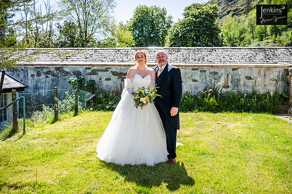 94 Alex & Rebecca-2-z