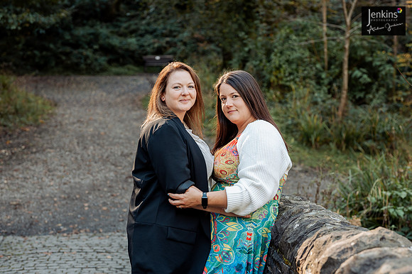 098_Sarah & Sian-z