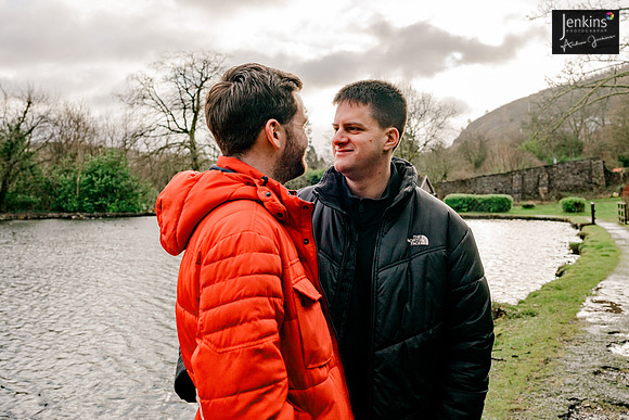047_Jonathan & Jamie-z