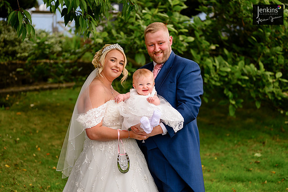559- Megan & Danny- The-Plough-Hotel_