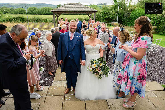 423- Megan & Danny- The-Plough-Hotel_