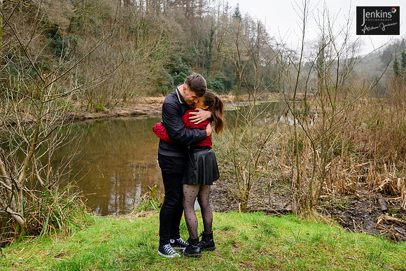 4- Holly & Leon-z