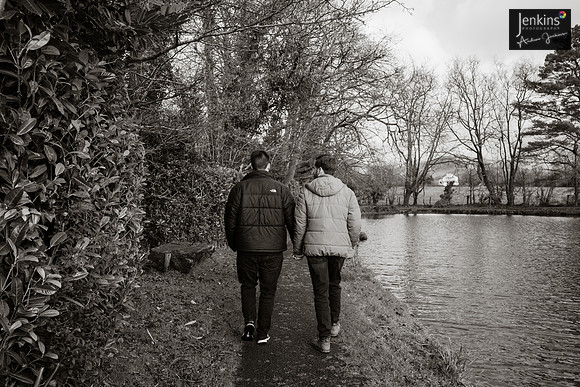 048_Jonathan & Jamie-z