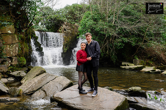 32- Holly & Leon-z