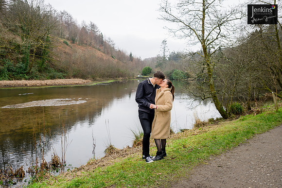 17- Holly & Leon-z