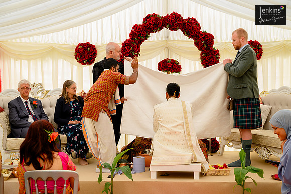 292- Alison & Girish - wedding-z