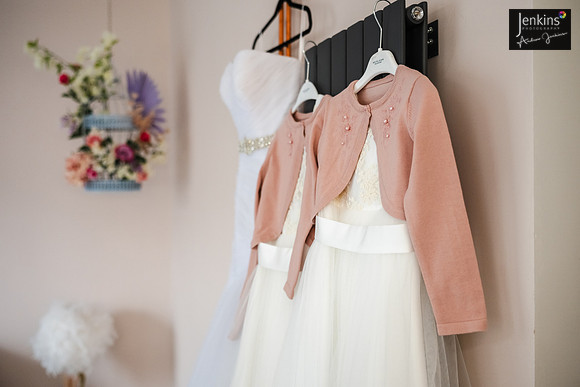 Nicky & Andy wedding-27_-z