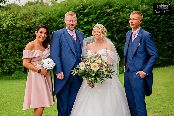 470- Megan & Danny- The-Plough-Hotel_