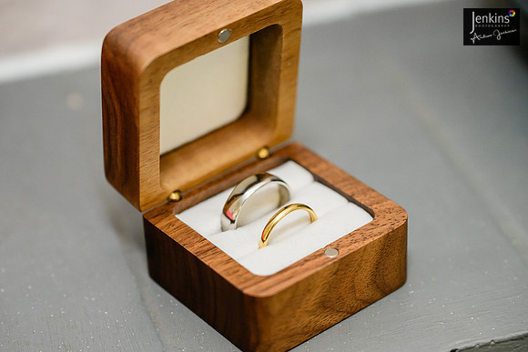 002 Lizzie & Peter_wedding-z