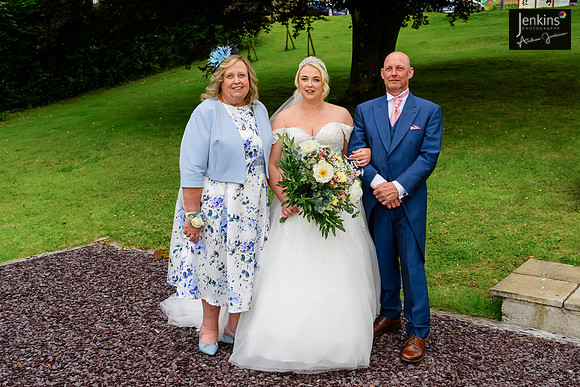 462- Megan & Danny- The-Plough-Hotel_