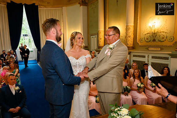 239- Hannah & Phil wedding-z