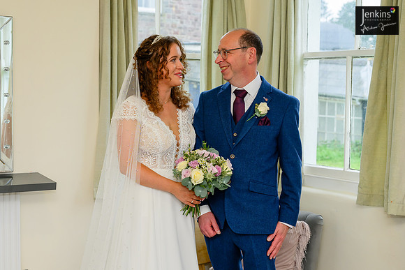 108 Lizzie & Peter_wedding-z