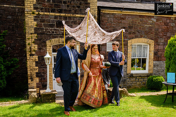 258- Alison & Girish - wedding-z