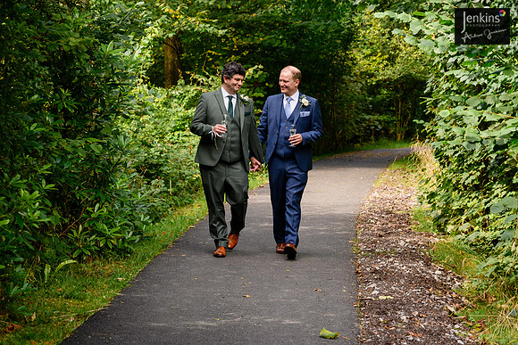 423 Jon & Rob_wedding-z