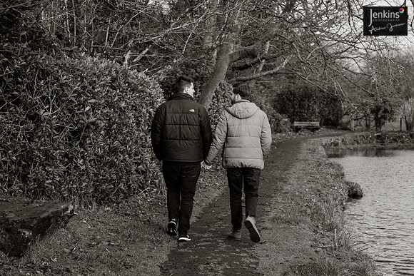 051_Jonathan & Jamie-z