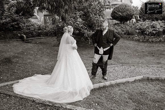 586- Megan & Danny- The-Plough-Hotel_