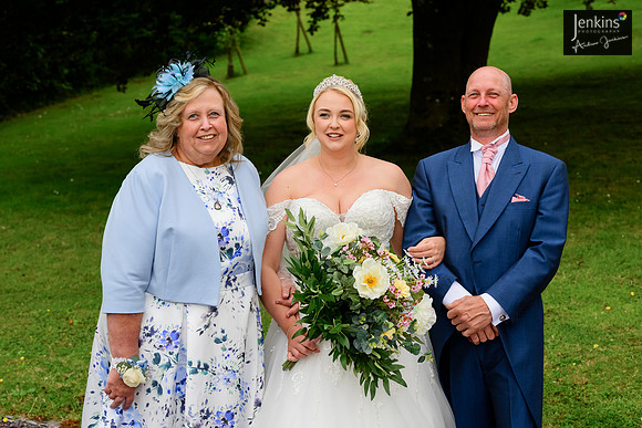 463- Megan & Danny- The-Plough-Hotel_